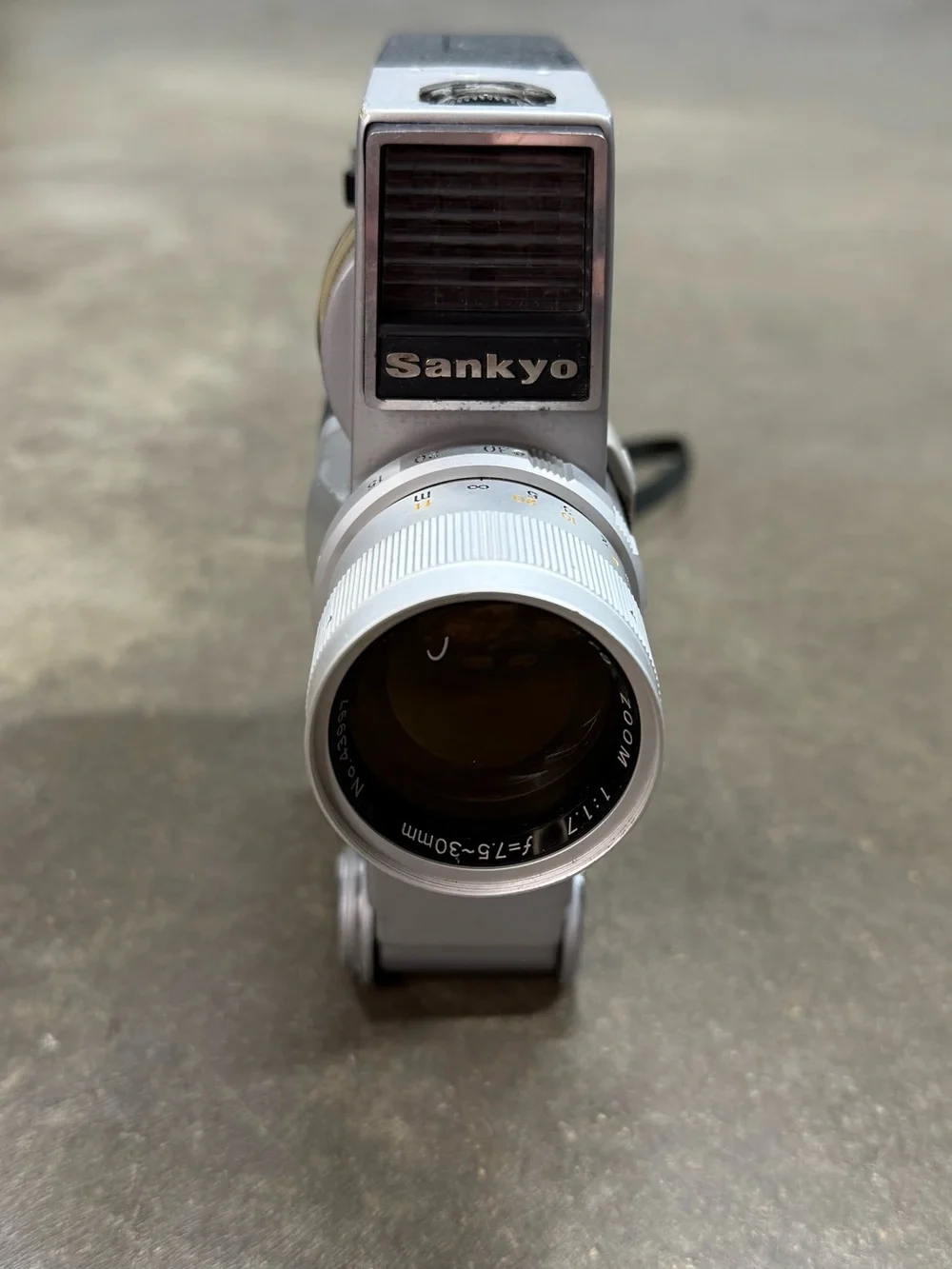 Vintage Sankyo Auto 4X 8mm Movie Camera Japan